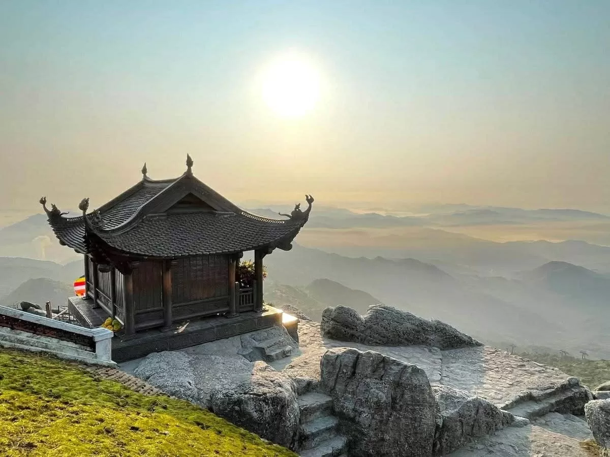 Top các điểm đến lý tưởng khi khám phá Quảng Ninh vào mùa Đông Top các điểm đến lý tưởng khi khám phá Quảng Ninh vào mùa Đông