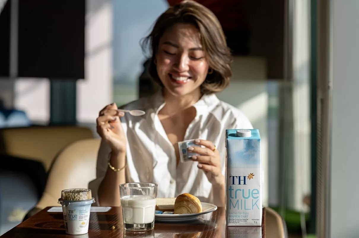 Trải nghiệm sản phẩm cao cấp, hoàn toàn từ thiên nhiên của TH trên các chuyến bay Vietnam Airlines