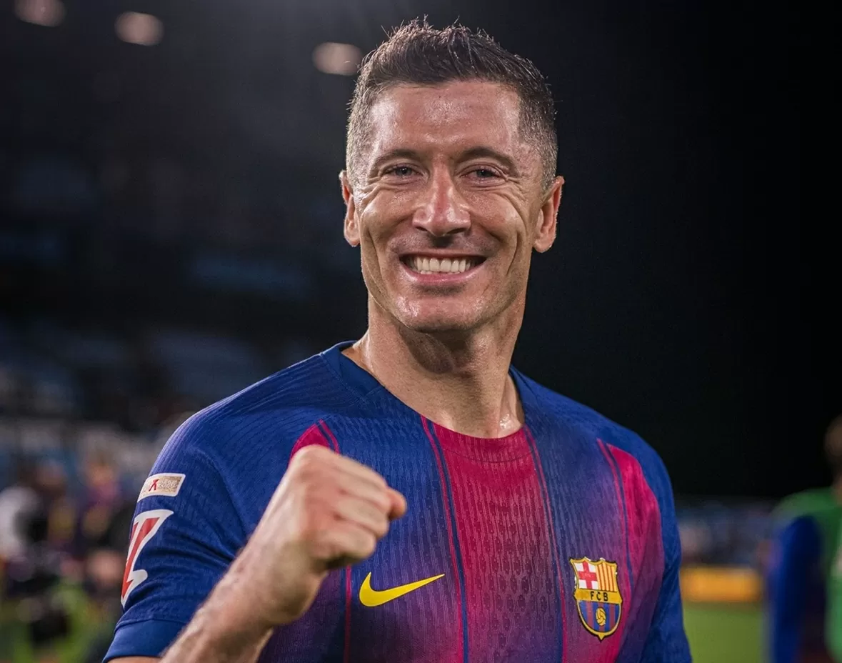 Fenerbahce đàm phán với đại diện của Lewandowski