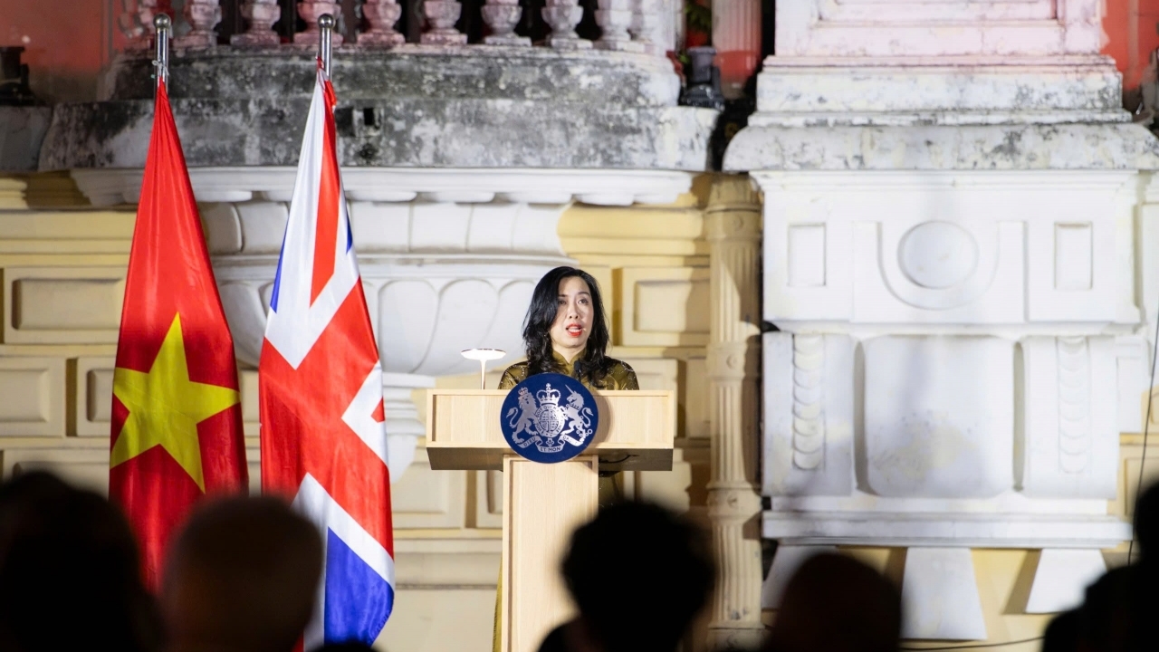 Thứ trưởng Ngoại giao Lê Thị Thu Hằng: Việt Nam trân trọng tầm nhìn của Vua Charles III