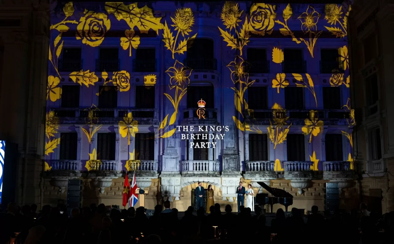 Thứ trưởng Ngoại giao Lê Thị Thu Hằng: Việt Nam trân trọng tầm nhìn của Vua Charles III Thứ trưởng Ngoại giao Lê Thị Thu Hằng: Việt Nam trân trọng tầm nhìn của Vua Charles III