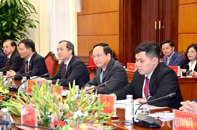 Việt Nam-Trung Quốc cùng nhau nỗ lực duy trì hòa bình, ổn định