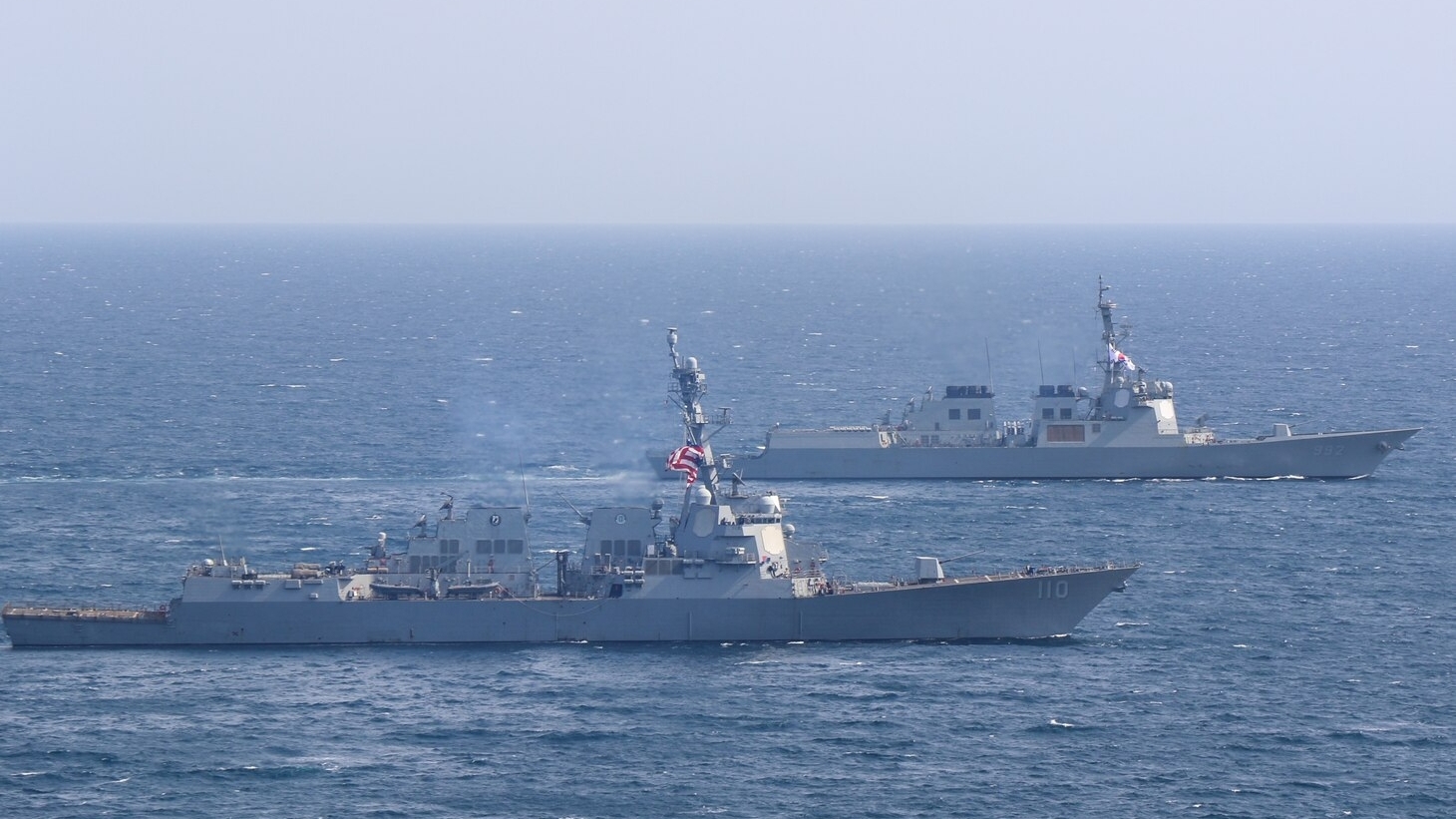 my giup han quoc dong hang khung cung tap tran tren bien nhat ban