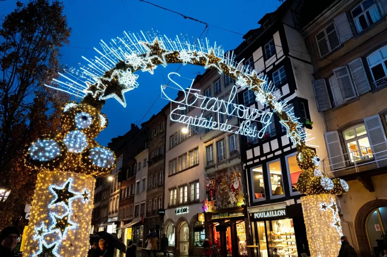 Những khu chợ Giáng sinh hấp dẫn nhất trên thế giới năm 2025