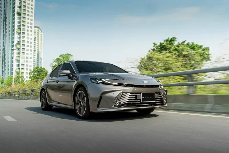 Top 4 xe sedan cỡ D bán chạy nhất tháng 10/2025: Toyota Camry tiếp tục lập đỉnh. Top 4 xe sedan cỡ D bán chạy nhất tháng 10/2025: Toyota Camry tiếp tục lập đỉnh.