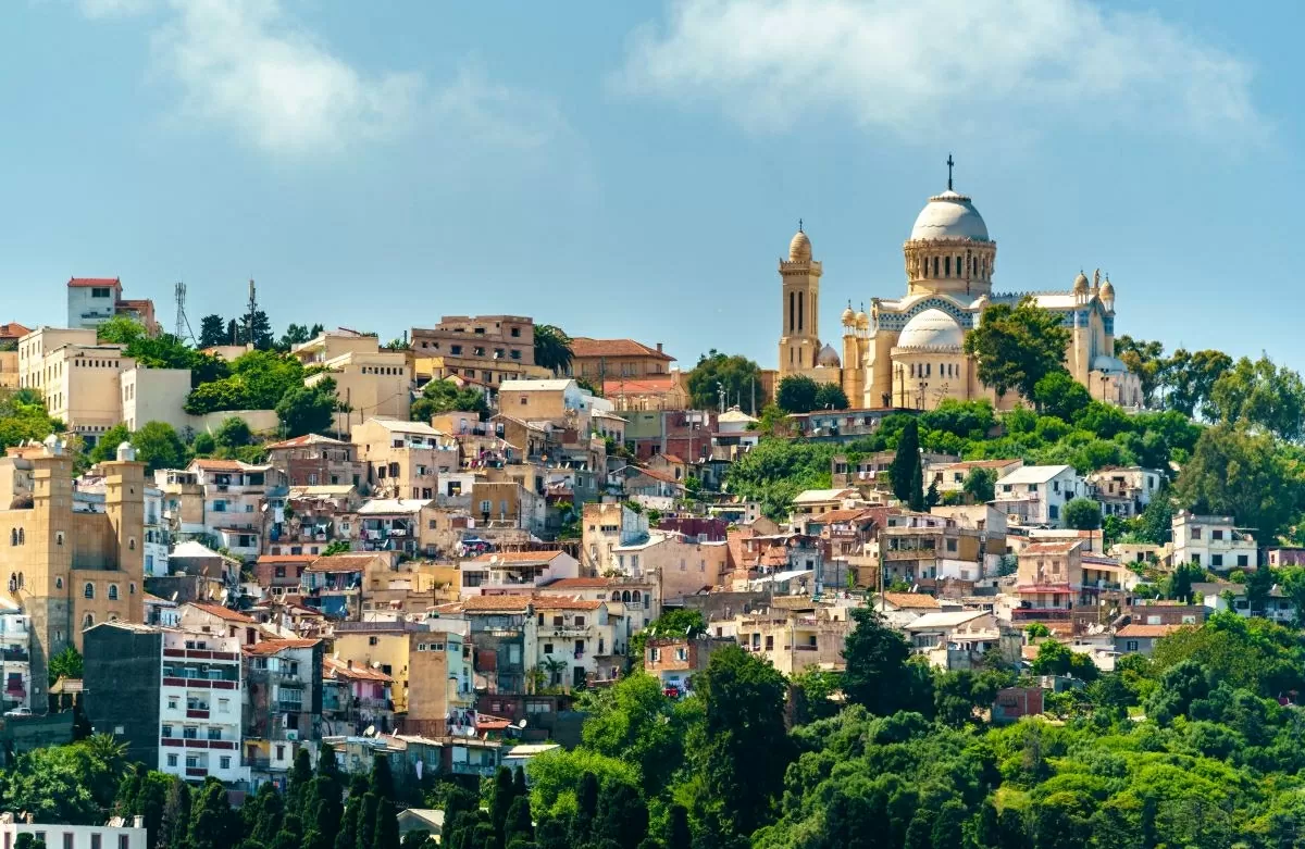 Một góc tại Algiers, thủ đô của Algeria.  (Nguồn: Expedia)