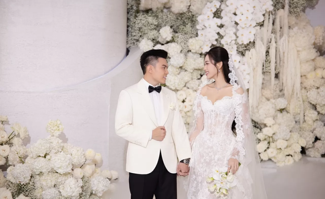 Hoa hậu Đỗ Thị Hà xả loạt ảnh cưới đẹp nên thơ