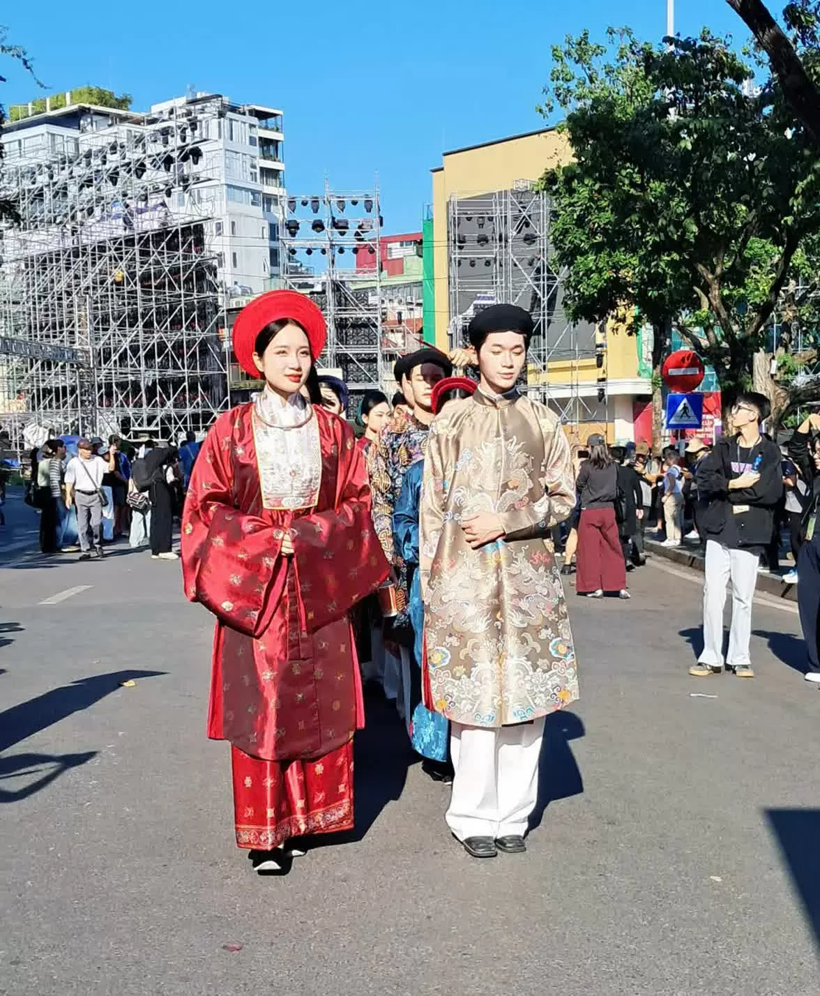 Diễu hành Áo dài Du lịch Hà Nội 2025: Tôn vinh văn hóa Thủ đô