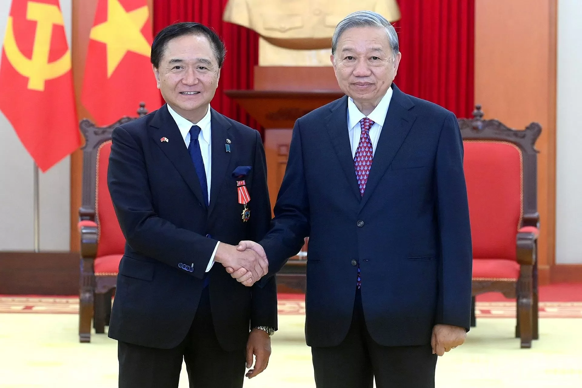 Tổng Bí thư Tô Lâm tiếp Thống đốc tỉnh Kanagawa Kuroiwa Yuji Tổng Bí thư Tô Lâm tiếp Thống đốc tỉnh Kanagawa Kuroiwa Yuji