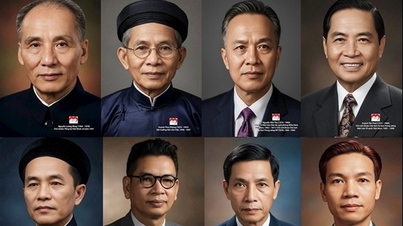 Trao 2 bộ sưu tập di ảnh chân dung 'Đại đoàn kết' và 'Vinh quang nhà giáo Việt Nam'