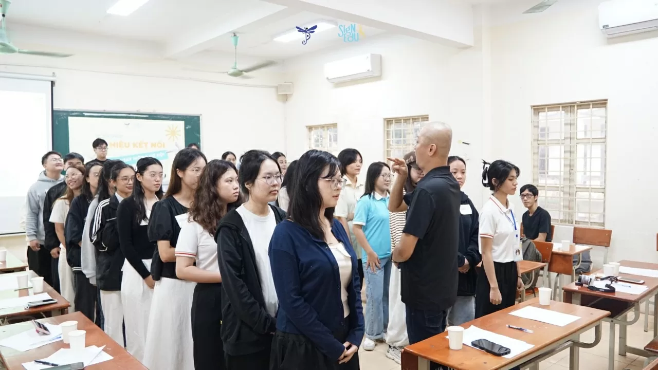 Góp phần nâng cao nhận thức về ngôn ngữ ký hiệu trong môi trường giáo dục