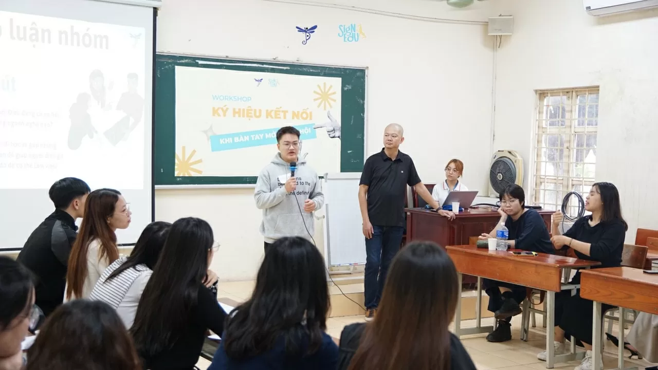 Góp phần nâng cao nhận thức về ngôn ngữ ký hiệu trong môi trường giáo dục