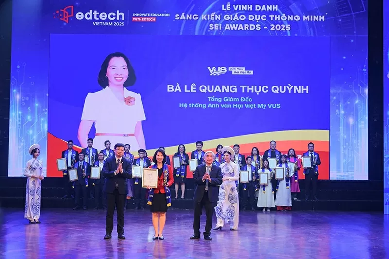 Vinh danh Sáng kiến giáo dục thông minh – SEI Awards lần thứ Ba, năm 2025 Vinh danh Sáng kiến giáo dục thông minh – SEI Awards lần thứ Ba, năm 2025