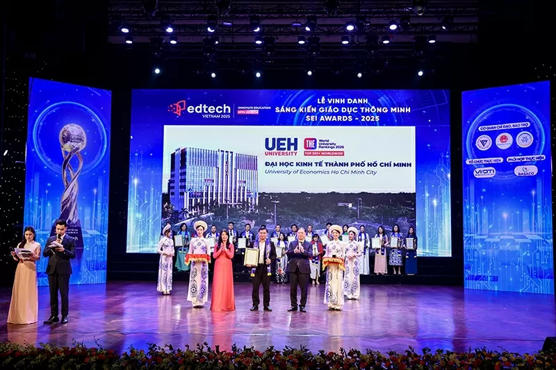 Vinh danh Sáng kiến giáo dục thông minh – SEI Awards lần thứ Ba, năm 2025 Vinh danh Sáng kiến giáo dục thông minh – SEI Awards lần thứ Ba, năm 2025