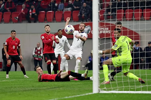 Albania 0-2 Anh: Harry Kane vượt huyền thoại Pele