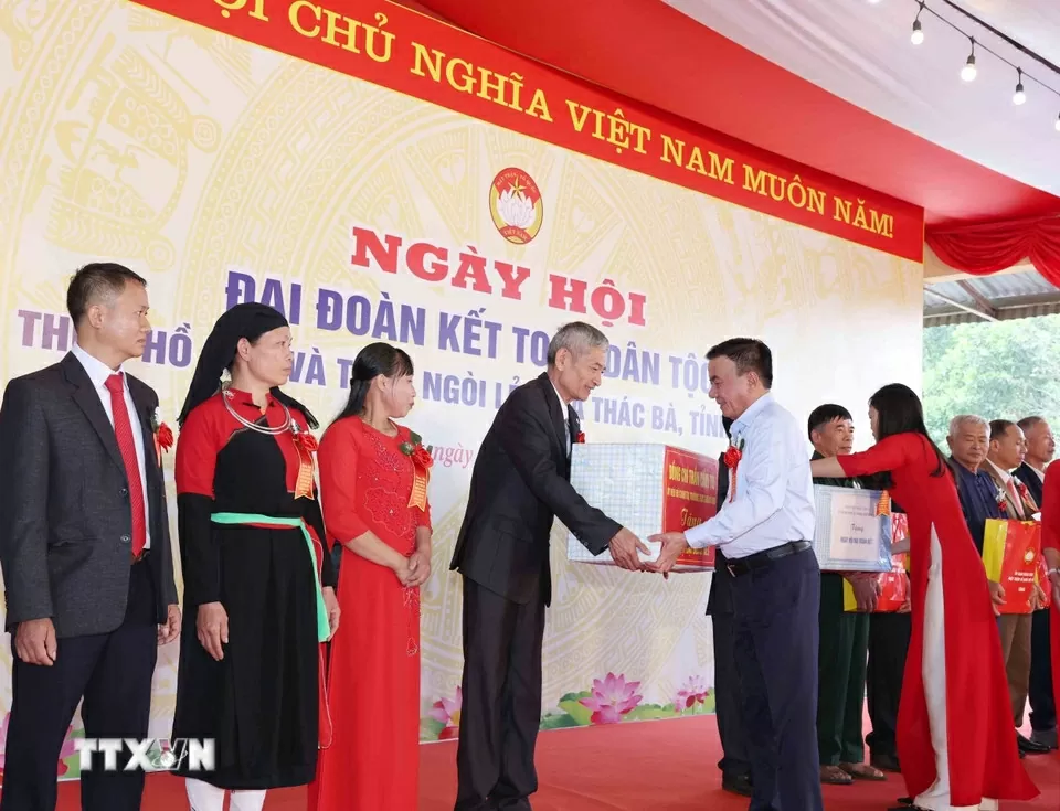 Thường trực Ban Bí thư: Tỉnh Lào Cai tiếp tục tăng cường sức mạnh đại đoàn kết