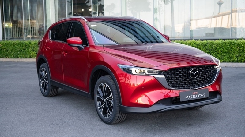 Top 5 xe SUV hạng C bán chạy nhất tháng 10/2025: Mazda CX-5 tiếp tục dẫn đầu