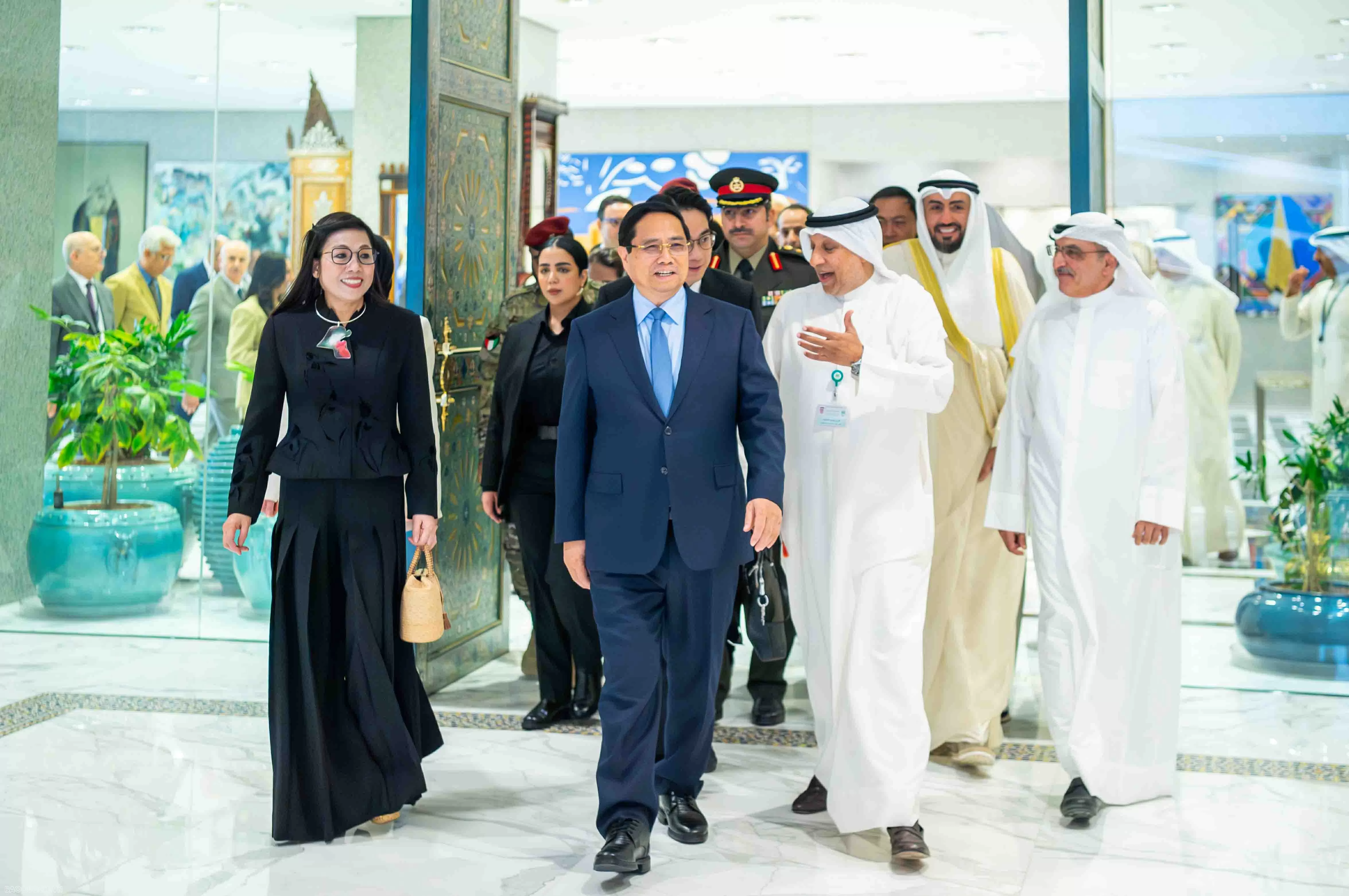 Thủ tướng Phạm Minh Chính đề nghị Kuwait hỗ trợ doanh nghiệp Việt Nam tiếp cận thông tin và cơ hội Thủ tướng Phạm Minh Chính đề nghị Kuwait hỗ trợ doanh nghiệp Việt Nam tiếp cận thông tin và cơ hội