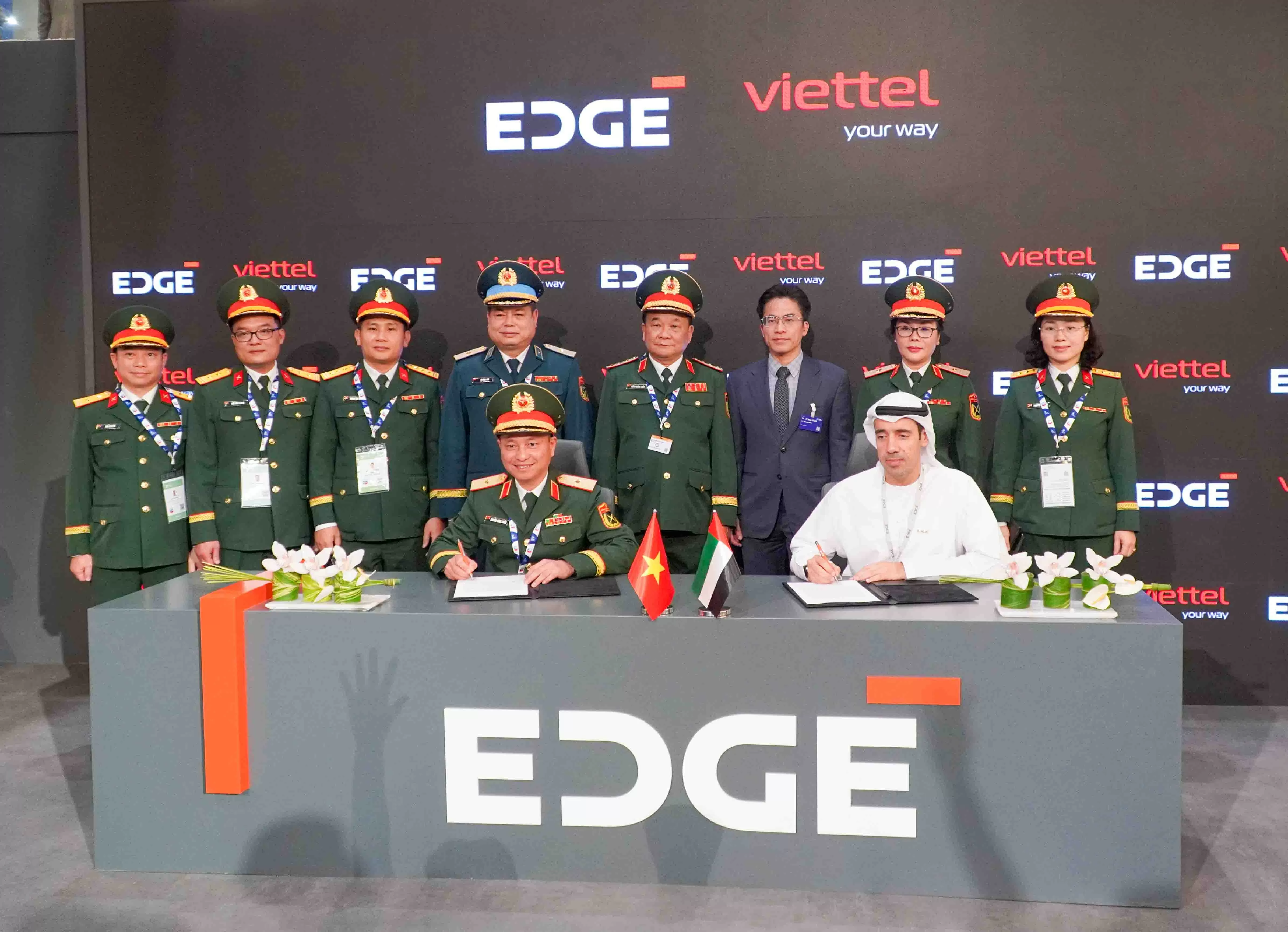 Việt Nam tham dự Triển lãm hàng không Dubai