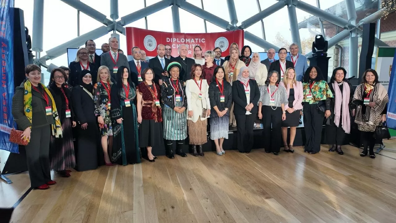 Hội chợ từ thiện 2025: Xây dựng hình ảnh Việt Nam thân thiện, nhân ái và trách nhiệm với cộng đồng Hội chợ từ thiện 2025: Xây dựng hình ảnh Việt Nam thân thiện, nhân ái và trách nhiệm với cộng đồng