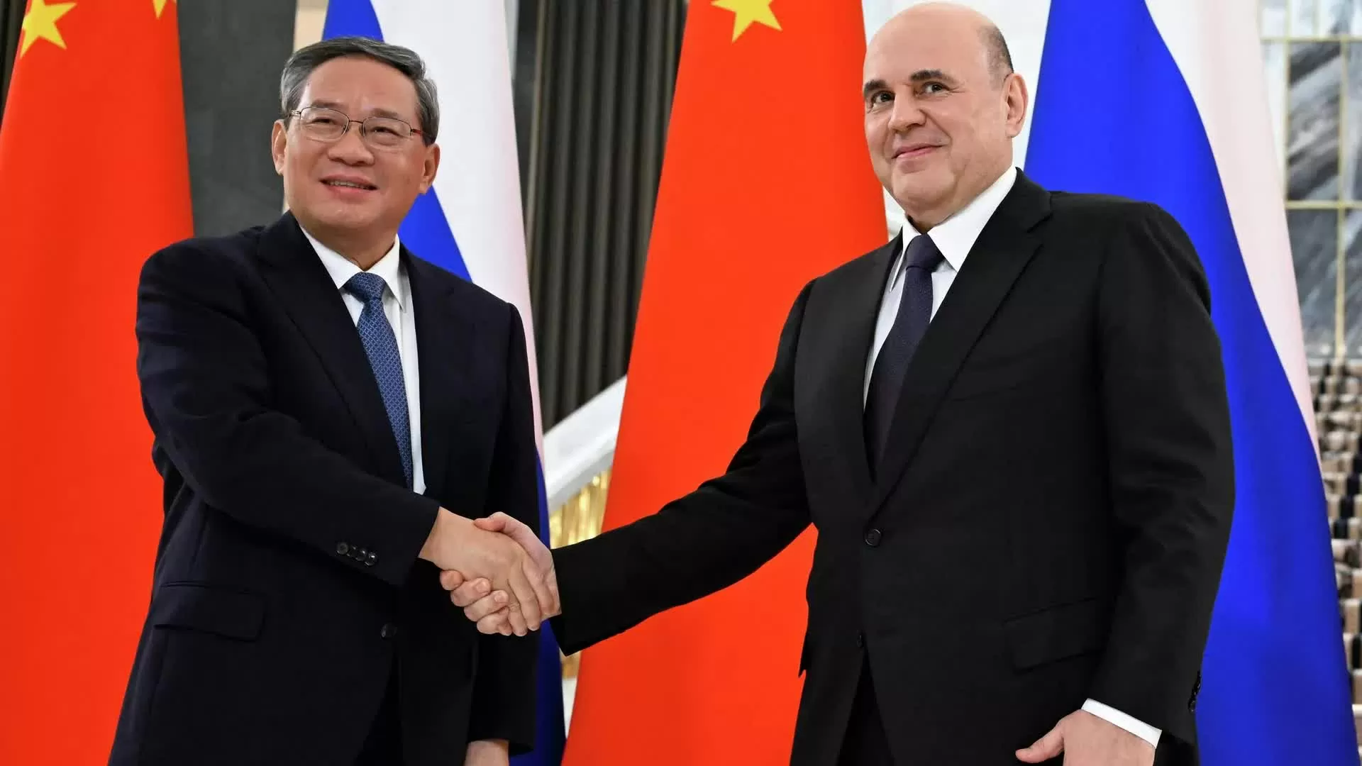 Nga tuyên bố cùng Trung Quốc nhất quán bảo vệ lợi ích chung, khẳng định quan hệ bền vững qua sóng gió Nga tuyên bố cùng Trung Quốc nhất quán bảo vệ lợi ích chung, khẳng định quan hệ bền vững qua sóng gió