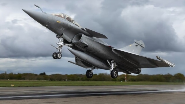 ukraine dat thoa thuan lich su voi phap se so huu mot trong nhung vu khi phong khong lon nhat the gioi