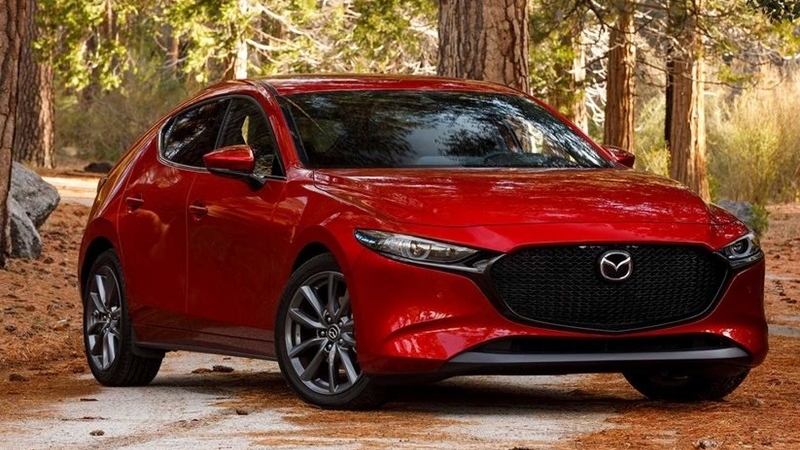 Top 5 xe sedan cỡ C bán chạy nhất tháng 10/2025: Mazda3 tiếp tục dẫn đầu