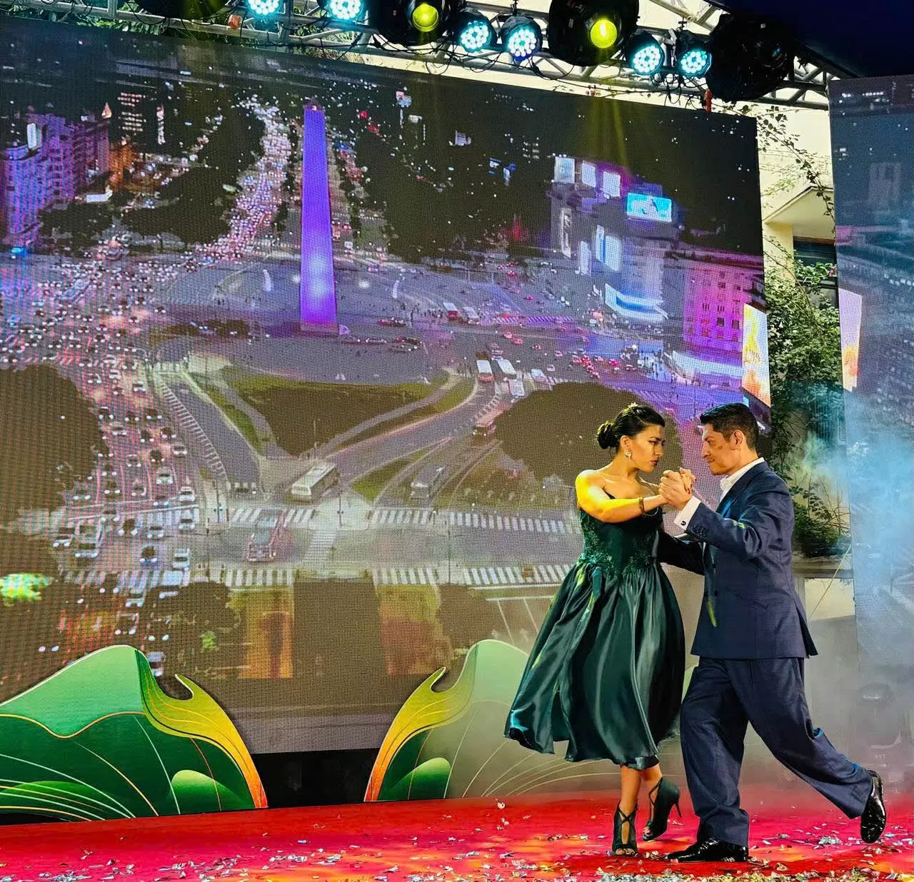 pv đại sứ argentina