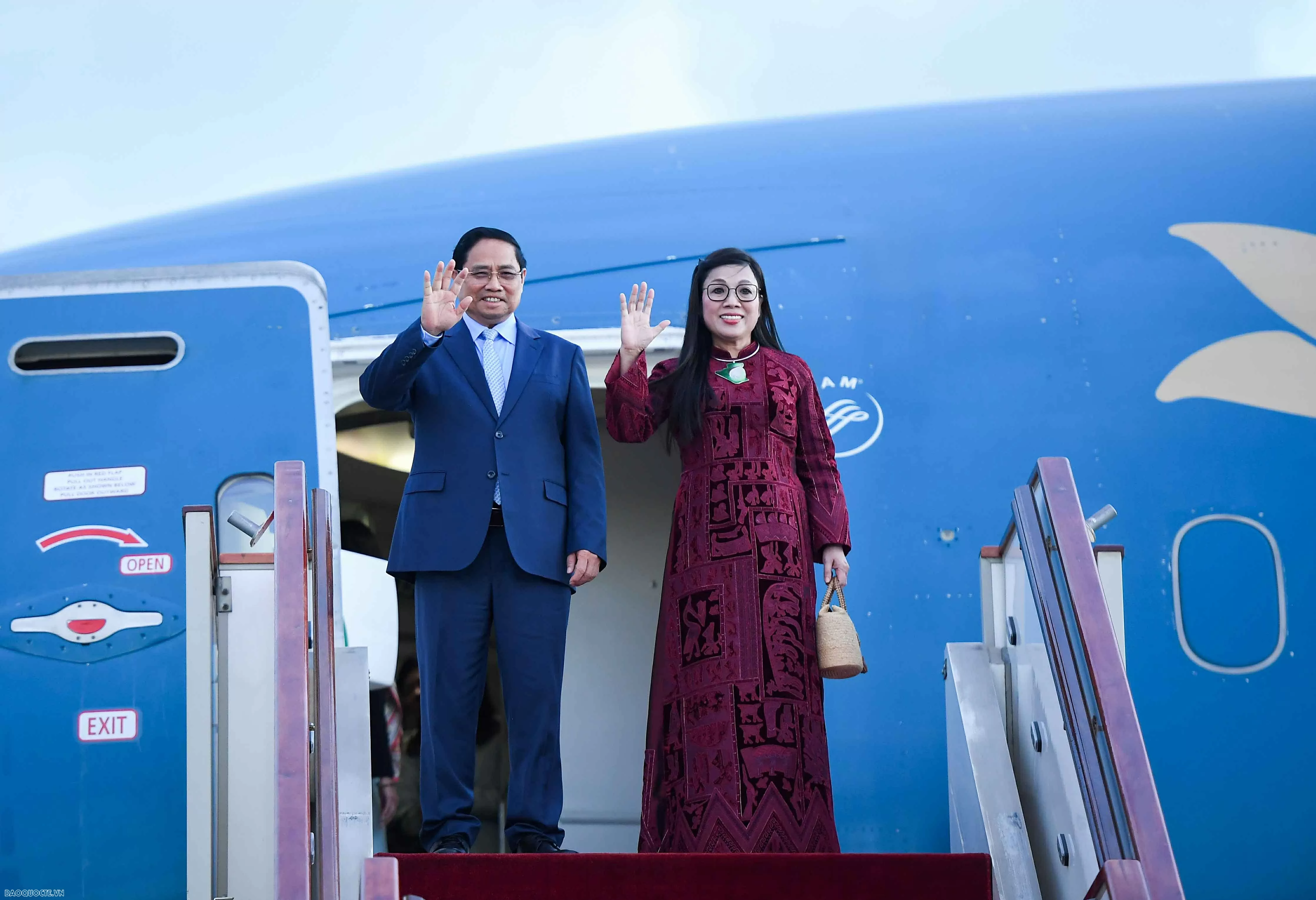 Lễ đón chính thức Thủ tướng Phạm Minh Chính và Phu nhân thăm chính thức Algeria
