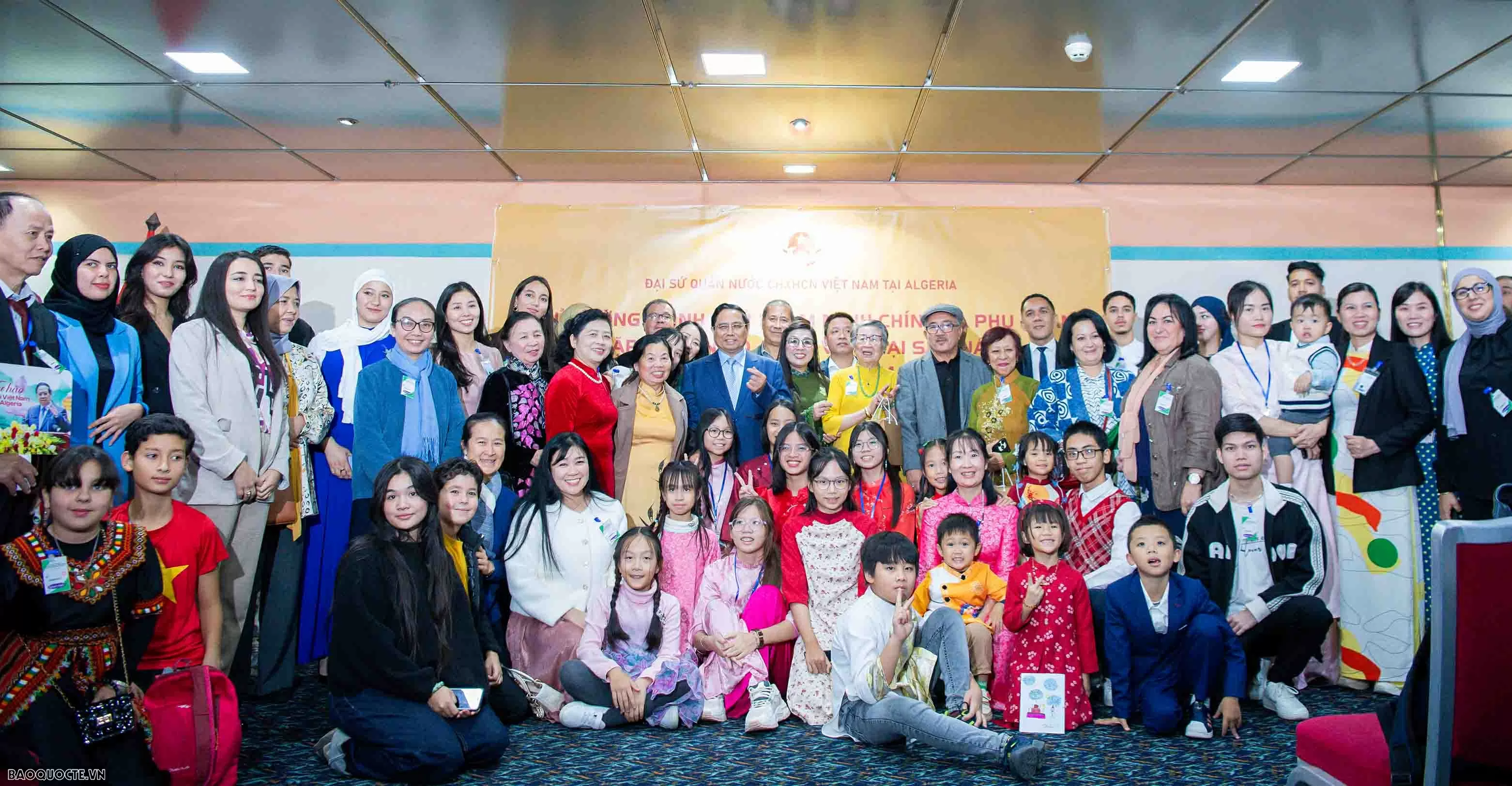 Thủ tướng: Tình dân tộc, nghĩa đồng bào là tài sản vô giá của đất nước ta trong mọi hoàn cảnh Thủ tướng: Tình dân tộc, nghĩa đồng bào là tài sản vô giá của đất nước ta trong mọi hoàn cảnh