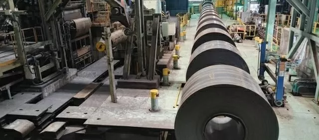 Thách thức kép từ Mỹ-Trung Quốc khiến ngành thép Hàn Quốc rơi vào khủng hoảng trong 5 thập kỷ Thách thức kép từ Mỹ-Trung Quốc khiến ngành thép Hàn Quốc rơi vào khủng hoảng trong 5 thập kỷ