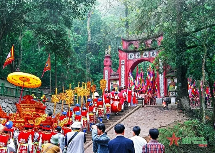 Là vùng đất cội nguồn dân tộc Việt Nam, Phú Thọ sở hữu hệ thống di sản văn hóa phong phú. (Nguồn: QĐND) Là vùng đất cội nguồn dân tộc Việt Nam, Phú Thọ sở hữu hệ thống di sản văn hóa phong phú. (Nguồn: QĐND)