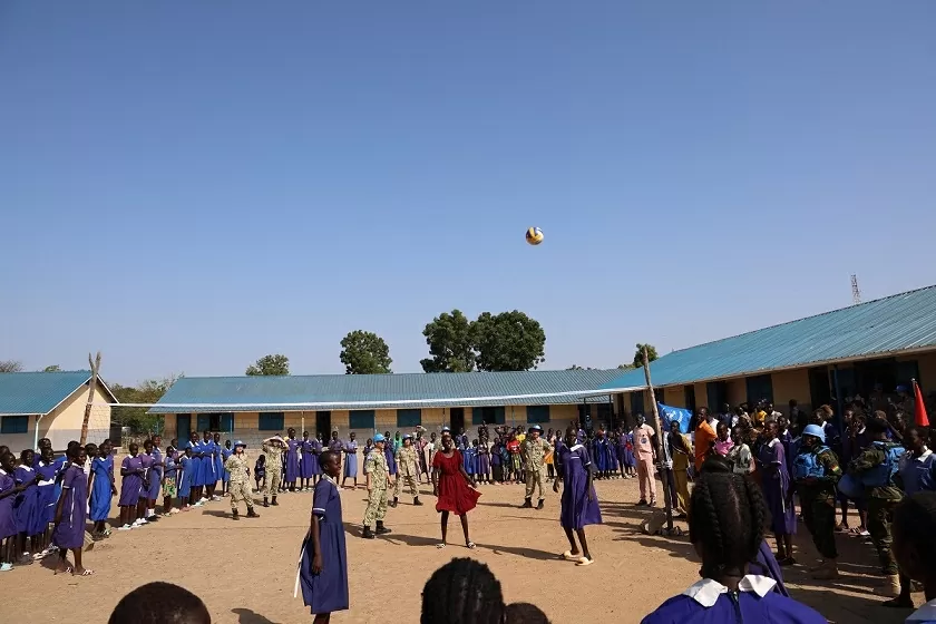 Bệnh viện dã chiến Việt Nam đồng hành với sự nghiệp giáo dục tại Nam Sudan