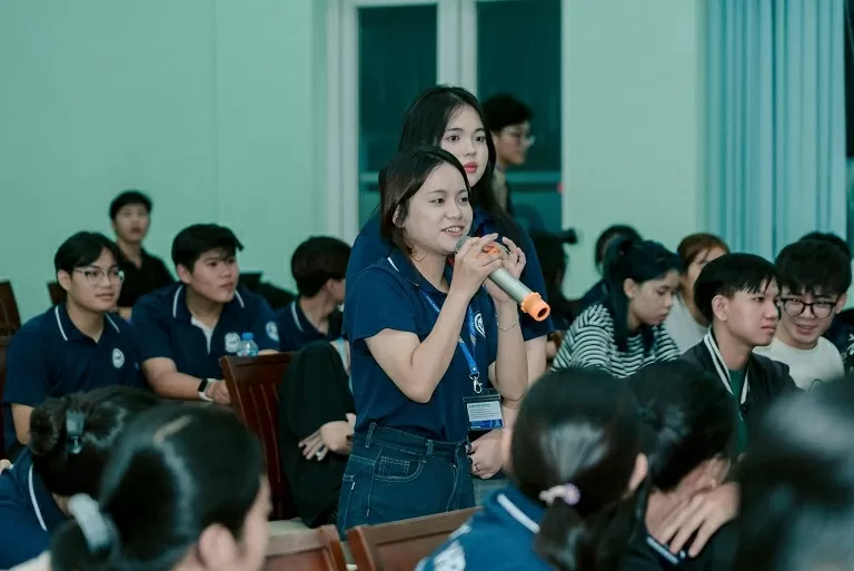 Dùng nghề báo để nói về nghề dạy Dùng nghề báo để nói về nghề dạy