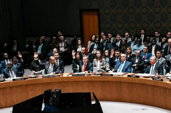 Hội đồng Bảo an Liên hợp quốc bỏ phiếu thông qua nghị quyết hôm 17/11. (Nguồn: Wall Street Journal)