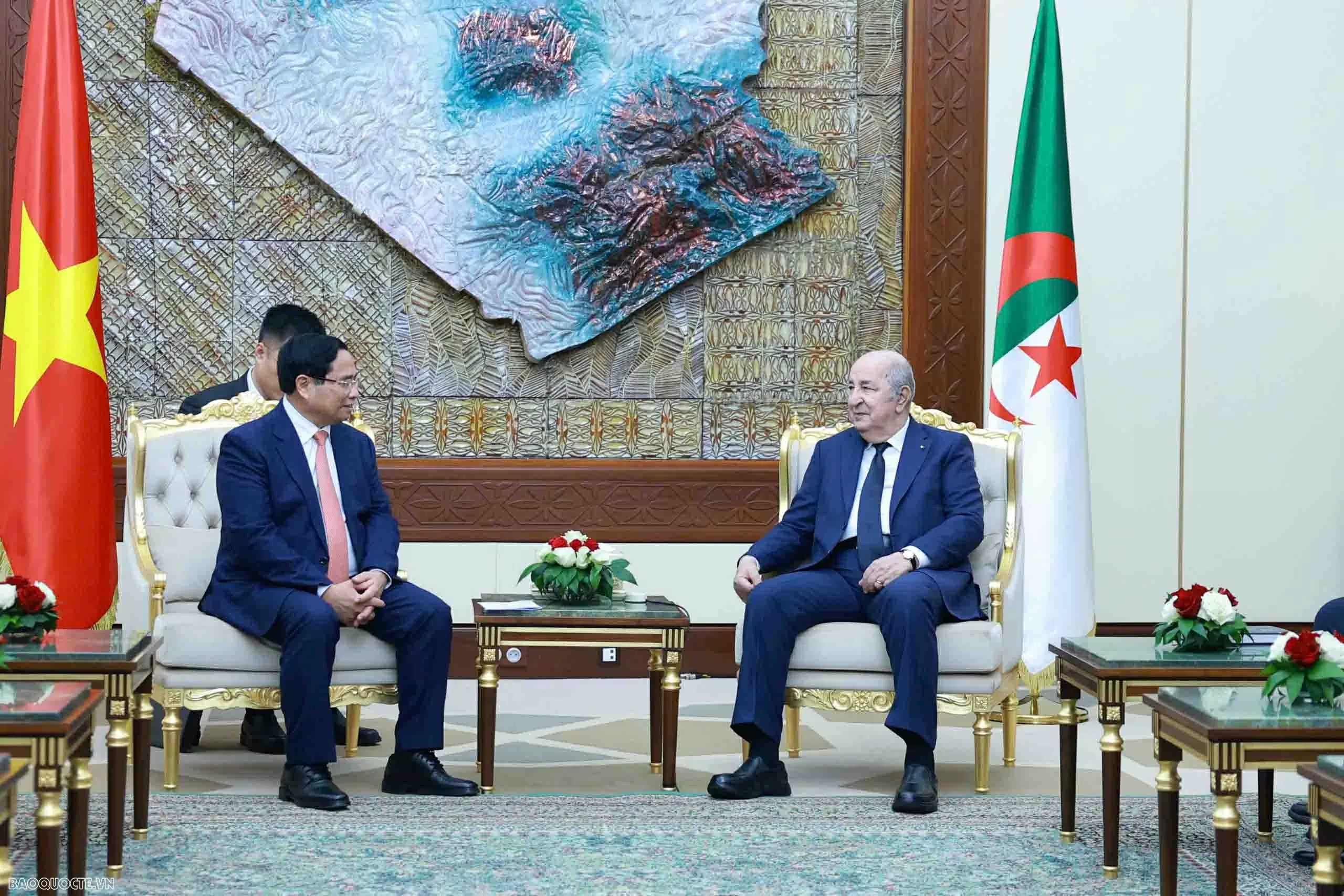 Dù thời gian, thế giới thay đổi, nhưng sự gắn bó Việt Nam-Algeria là không bao giờ thay đổi