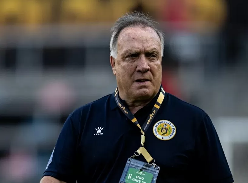 Curacao giành vé dự World Cup 2026, HLV Dick Advocaat phá sâu kỷ lục Curacao giành vé dự World Cup 2026, HLV Dick Advocaat phá sâu kỷ lục