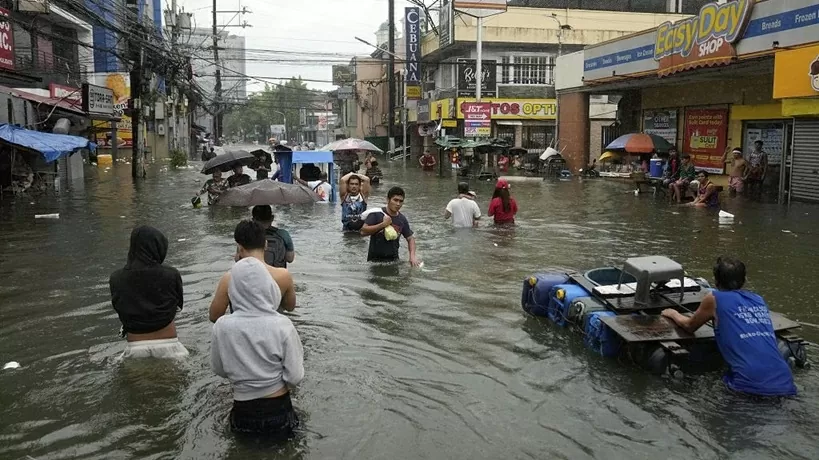 Điện thăm hỏi về việc các cơn bão gần đây gây những thiệt hại về người, tài sản tại nhiều địa phương Philippines