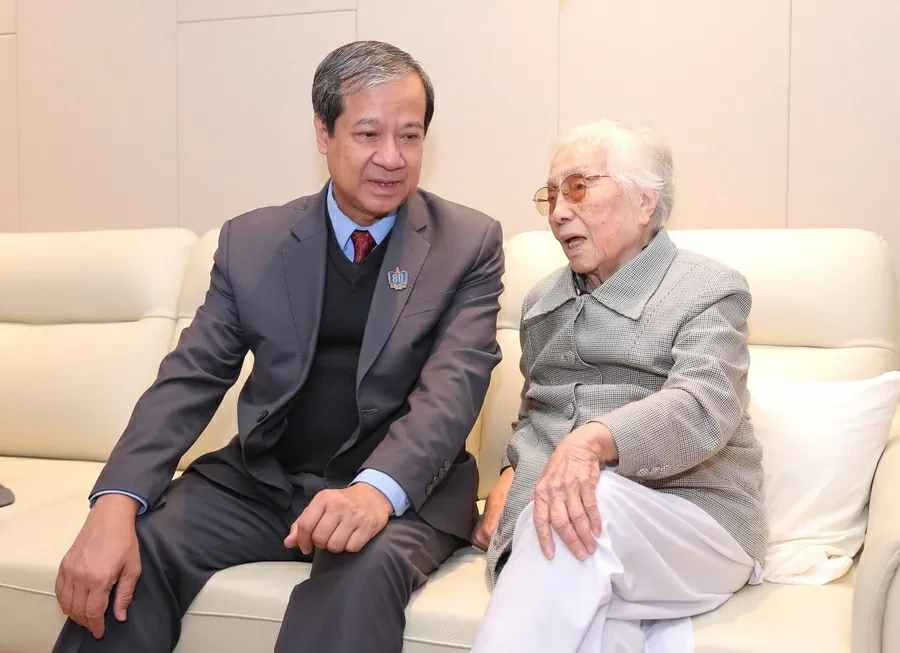 Nguyên Phó Chủ tịch nước Nguyễn Thị Bình gửi gắm kỳ vọng tới ngành Giáo dục Nguyên Phó Chủ tịch nước Nguyễn Thị Bình gửi gắm kỳ vọng tới ngành Giáo dục