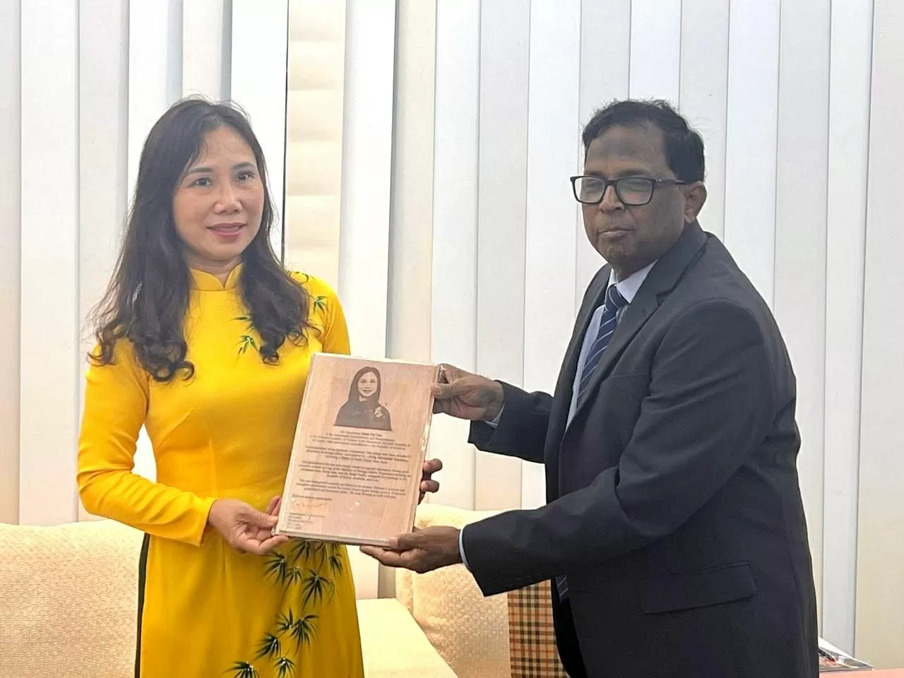 Tìm kiếm cơ hội thúc đẩy hợp tác tại tỉnh Miền Bắc Sri Lanka