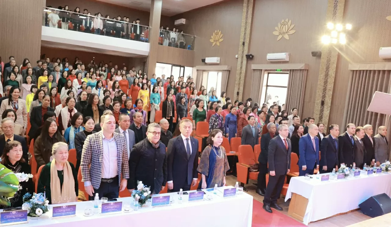 Đại sứ các nước tham dự Lễ kỷ niệm Ngày Nhà giáo Việt Nam tại Hà Nội Đại sứ các nước tham dự Lễ kỷ niệm Ngày Nhà giáo Việt Nam tại Hà Nội