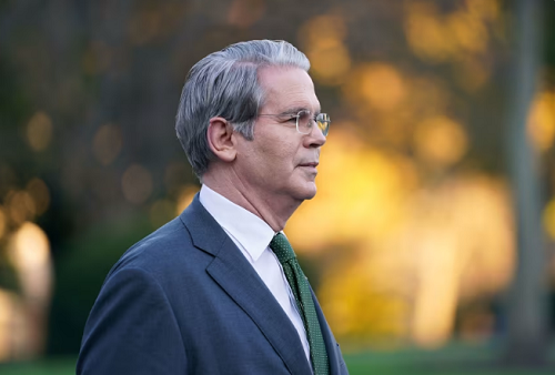 Tổng thống Trump thay tướng giữa dòng, Mỹ sẽ bổ nhiệm tân Chủ tịch Fed trước Giáng sinh Tổng thống Trump thay tướng giữa dòng, Mỹ sẽ bổ nhiệm tân Chủ tịch Fed trước Giáng sinh