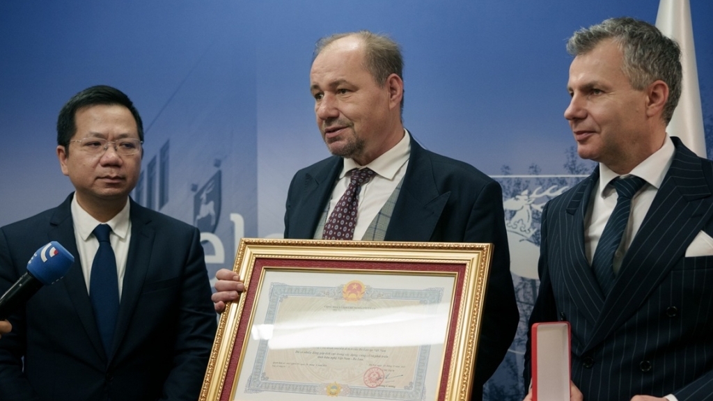 Việt Nam ghi nhận đóng góp to lớn của cố kiến trúc sư Kazimierz Kwiatkowski