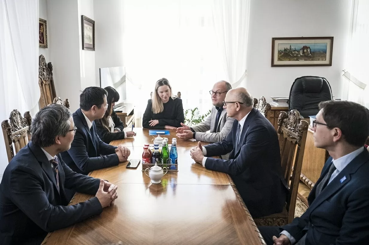 Truy tặng Huân chương Hữu nghị, Việt Nam ghi nhận đóng góp to lớn của cố kiến trúc sư Kazimierz Kwiatkowski