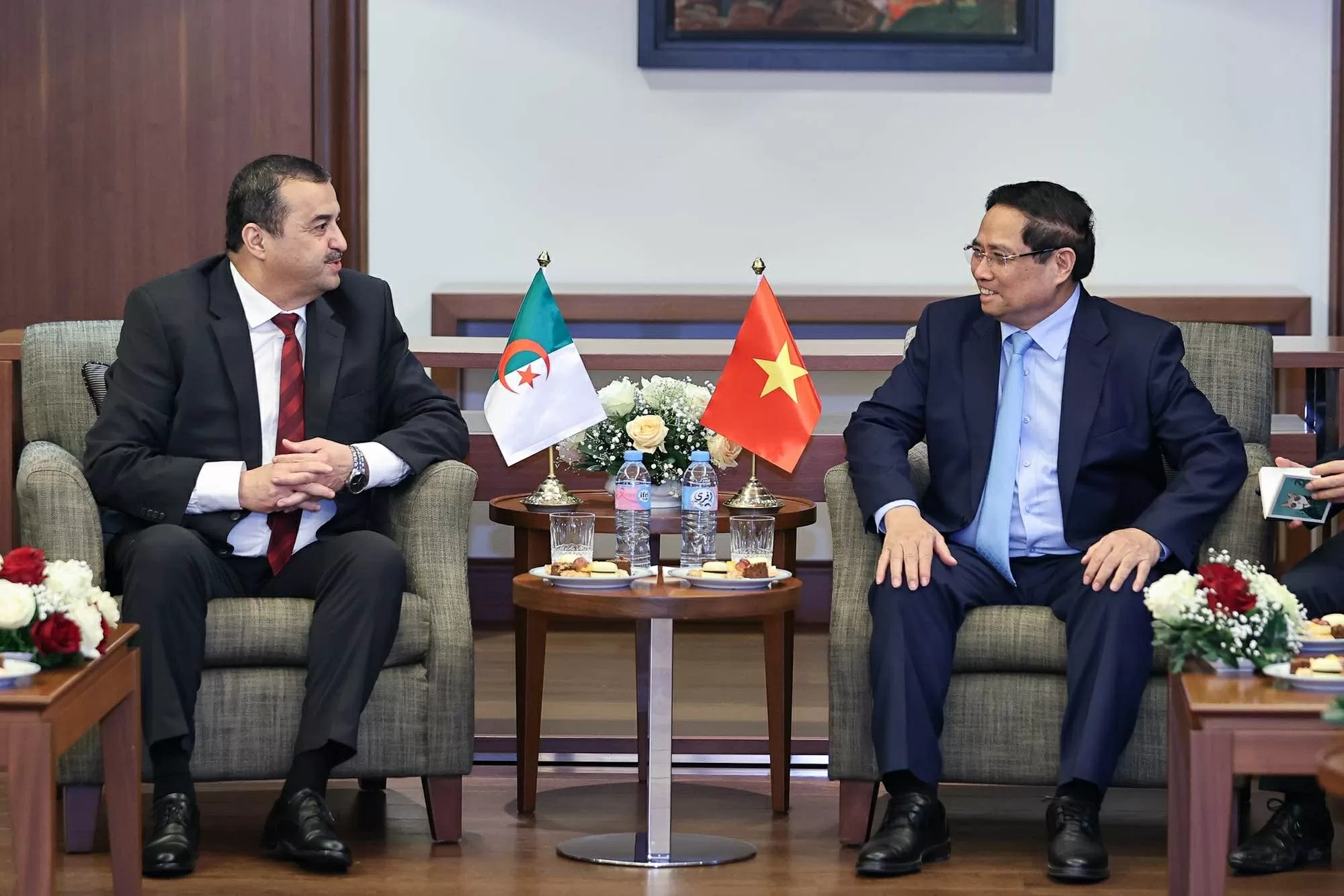 Tiếp Bộ trưởng Bộ Dầu khí và Mỏ cùng Chủ tịch tập đoàn Sonatrach Tiếp Bộ trưởng Bộ Dầu khí và Mỏ cùng Chủ tịch tập đoàn Sonatrach