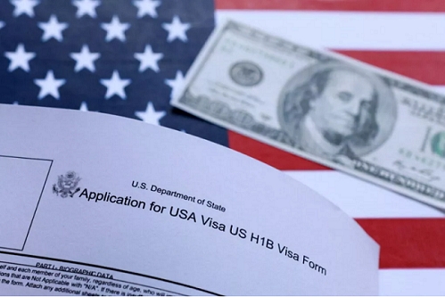 Chính sách thị thực H-1B: Hòn đá tảng hay đòn bẩy cho Ấn Độ theo đuổi 'giấc mơ Mỹ'?