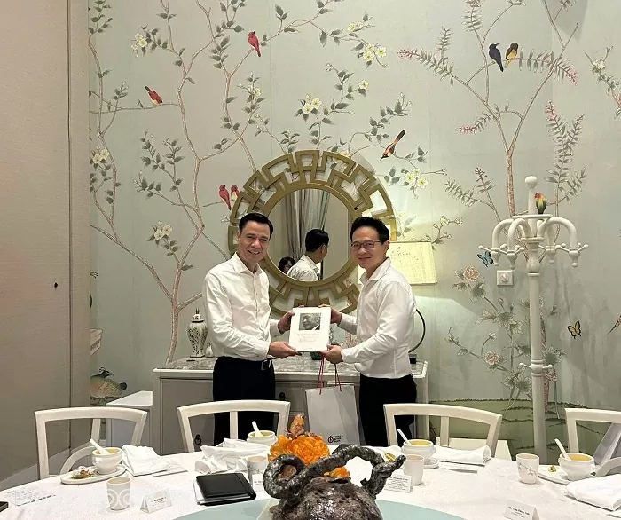 Thứ trưởng Ngoại giao Đặng Hoàng Giang tham dự Diễn đàn Kinh tế mới 2025 của Bloomberg tại Singapore Thứ trưởng Ngoại giao Đặng Hoàng Giang tham dự Diễn đàn Kinh tế mới 2025 của Bloomberg tại Singapore