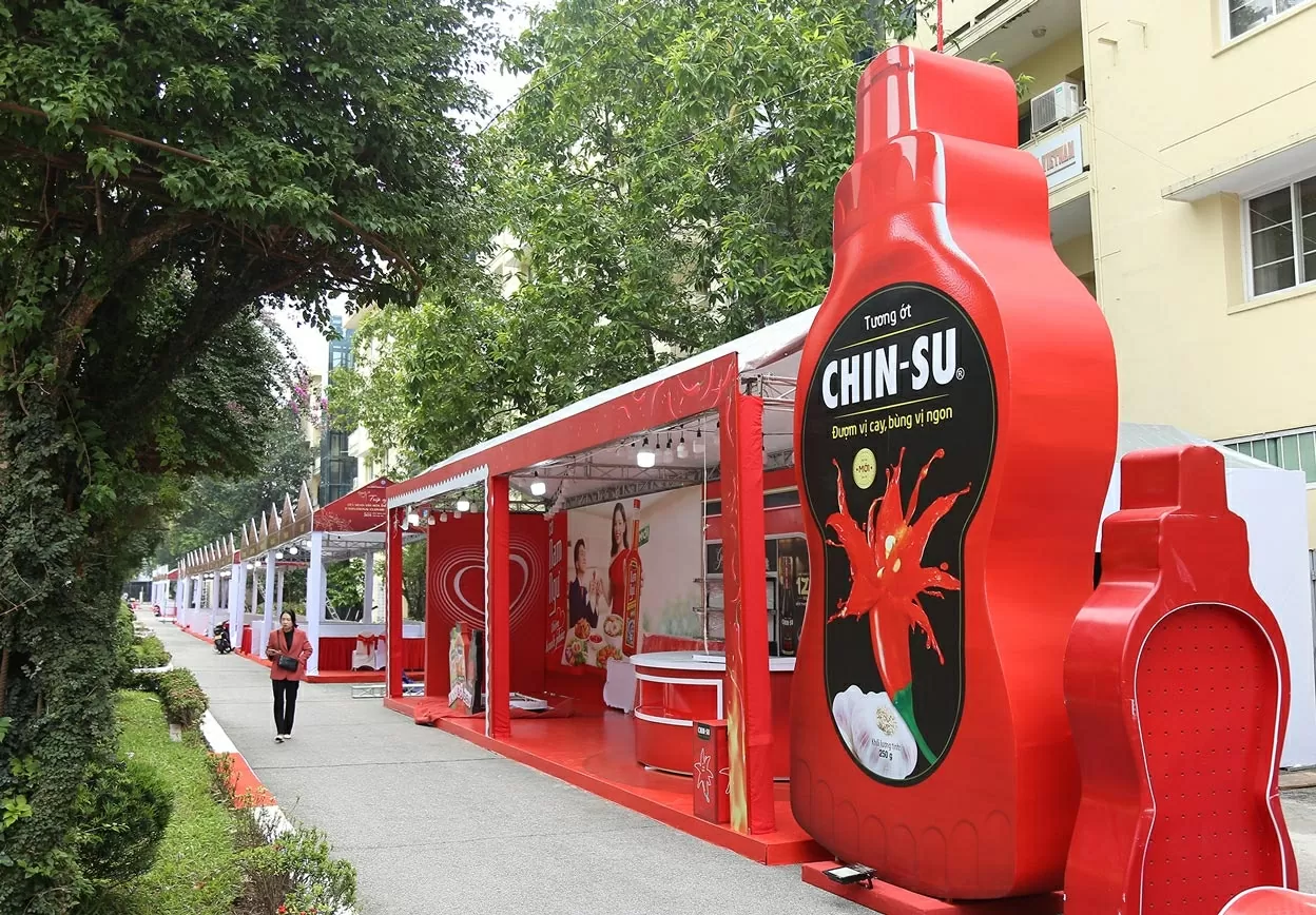 quy mô dự kiến thu hút hơn 120 gian hàng đến từ các cơ quan đại diện nước ngoài, tổ chức quốc tế, địa phương và doanh nghiệp trong nước. quy mô dự kiến thu hút hơn 120 gian hàng đến từ các cơ quan đại diện nước ngoài, tổ chức quốc tế, địa phương và doanh nghiệp trong nước.