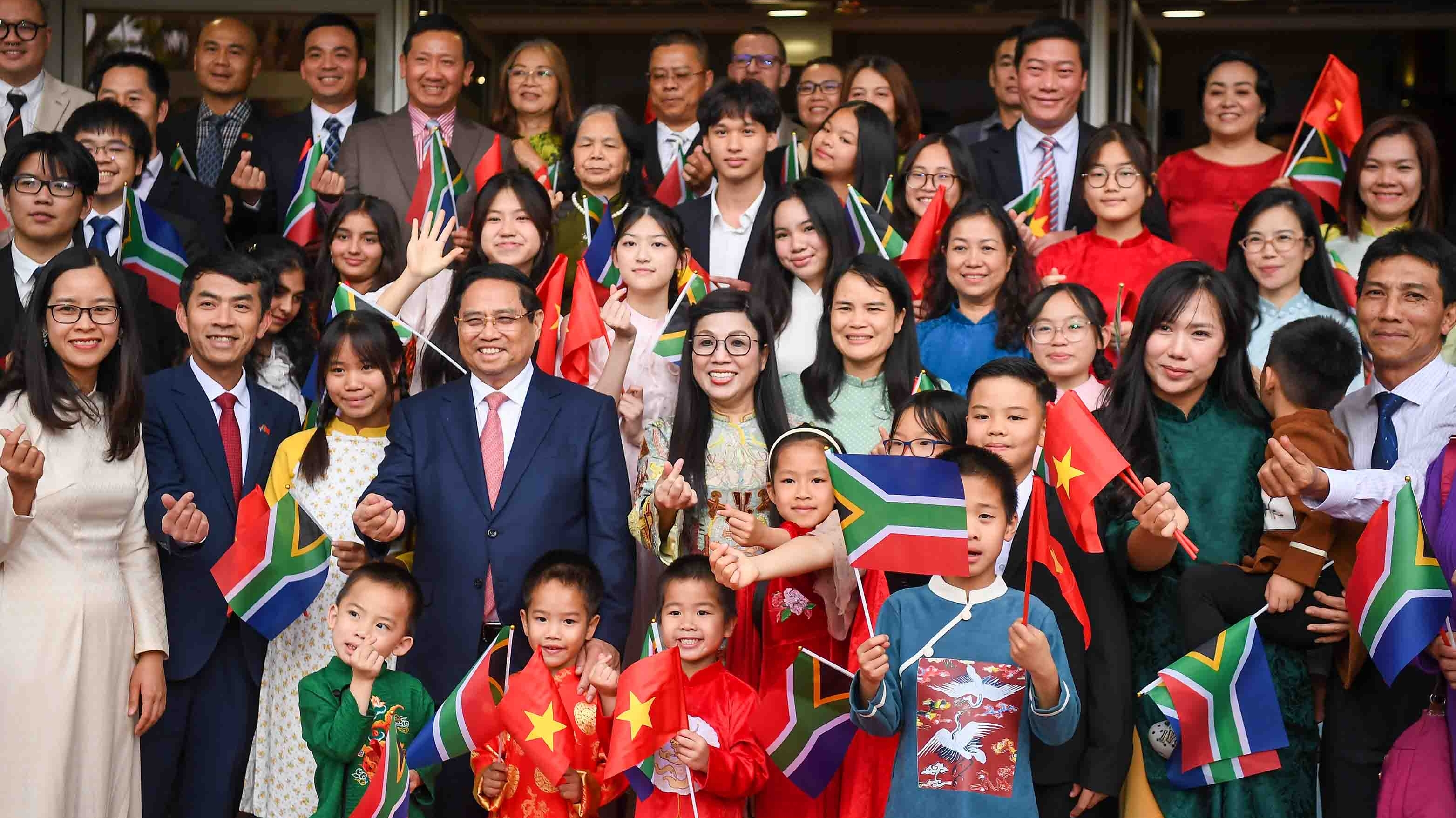 thu tuong pham minh chinh hop tac kinh te sau rong se tao dong luc cho cong dong nguoi viet o nam phi lon manh