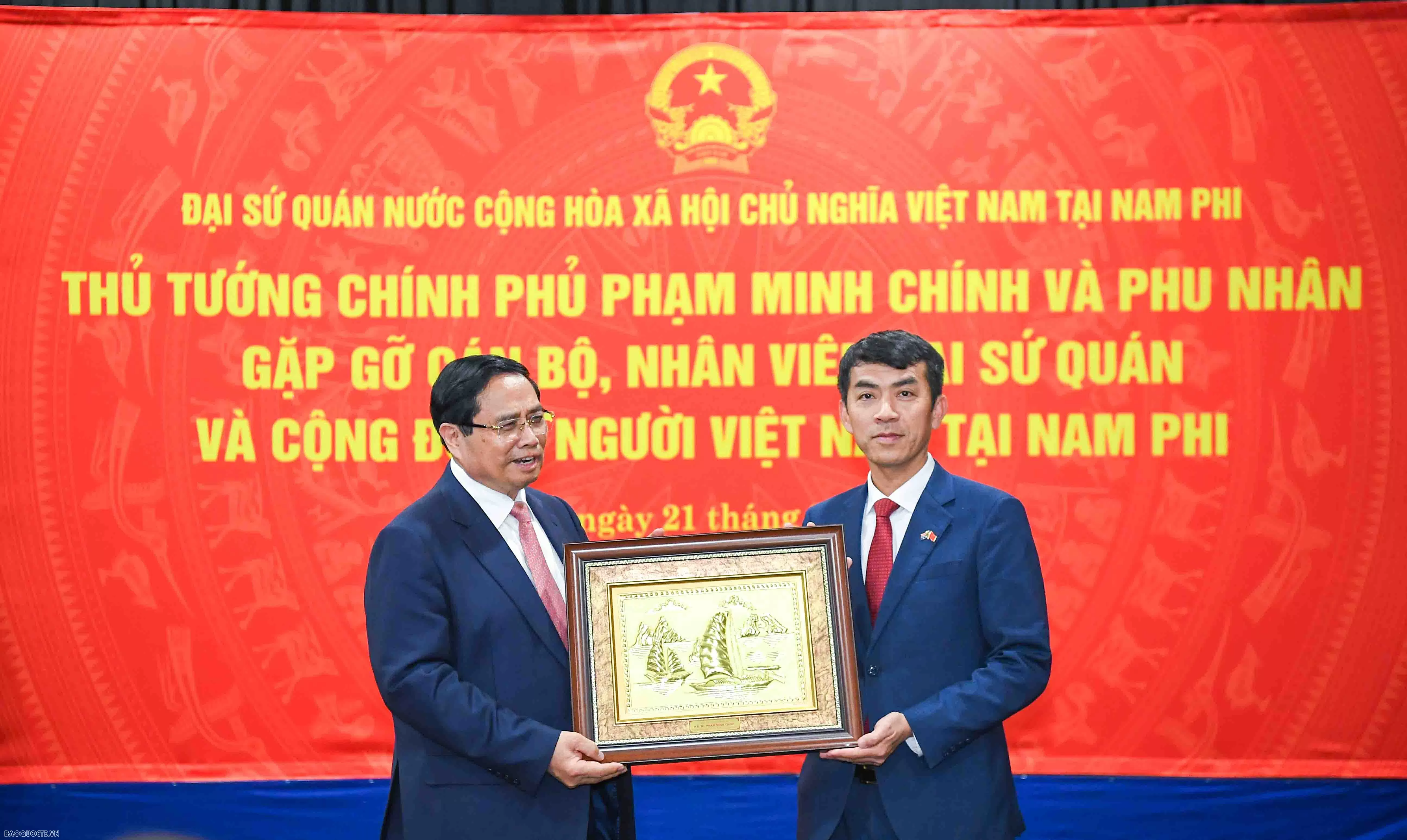 Thủ tướng: Đẩy mạnh hợp tác kinh tế, cộng đồng người Việt ở Nam Phi sẽ lớn mạnh